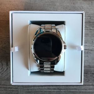Michael Kors | Pavé Bradshaw Access Smartwatch